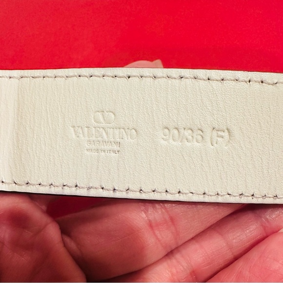 Valentino Garavani belt - Picture 7 of 7